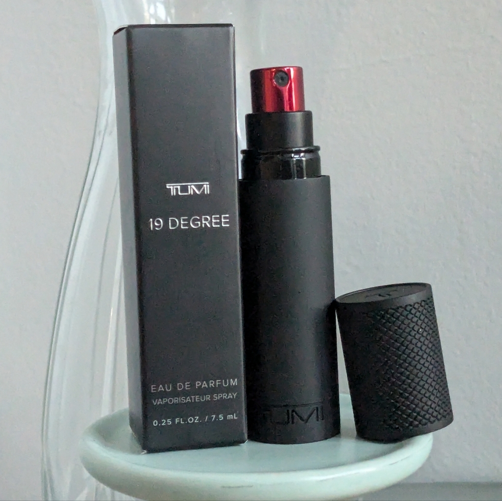 Tumi